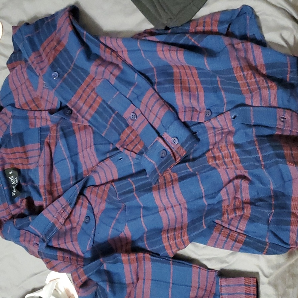 Long sleeve flannel - Picture 2 of 4